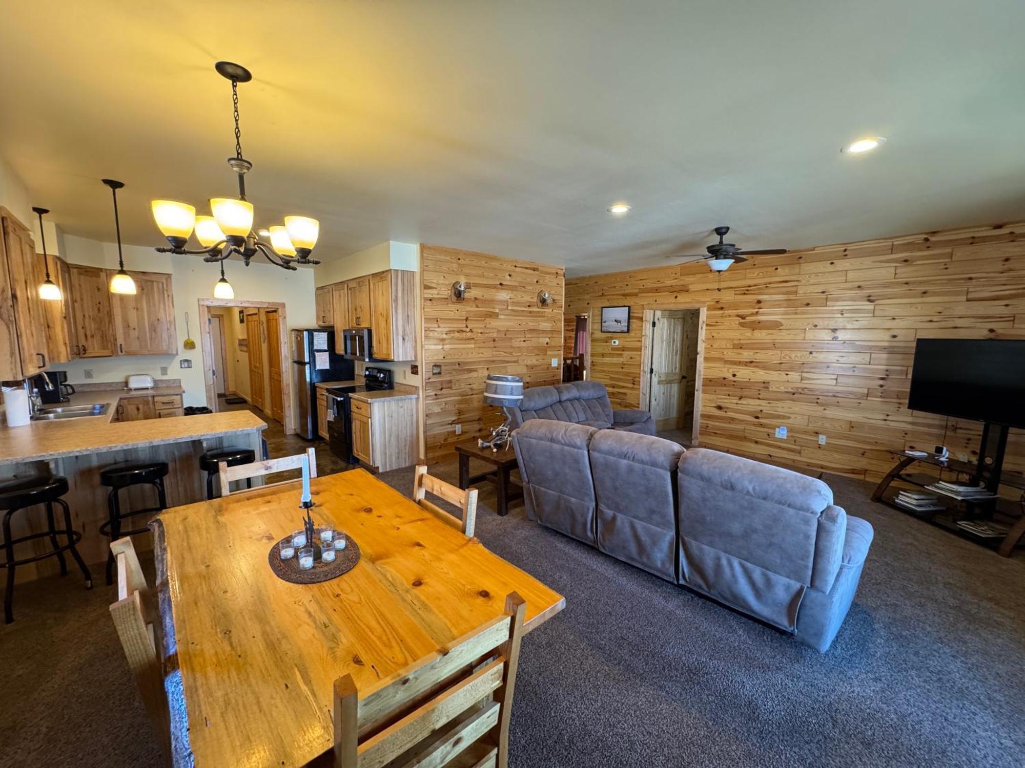 بوتي Sportsman Lodge Melrose Mt المظهر الخارجي الصورة